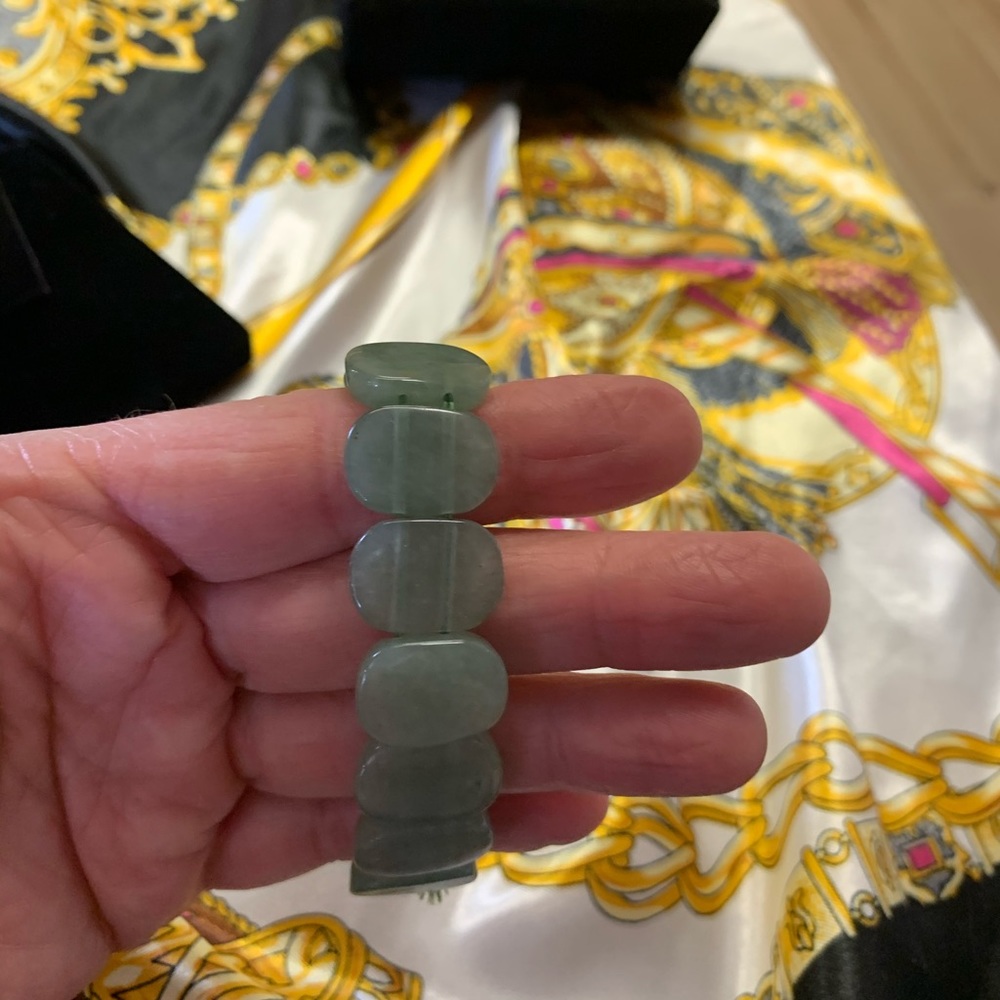 Jade Bracelets - Picture 5 of 8